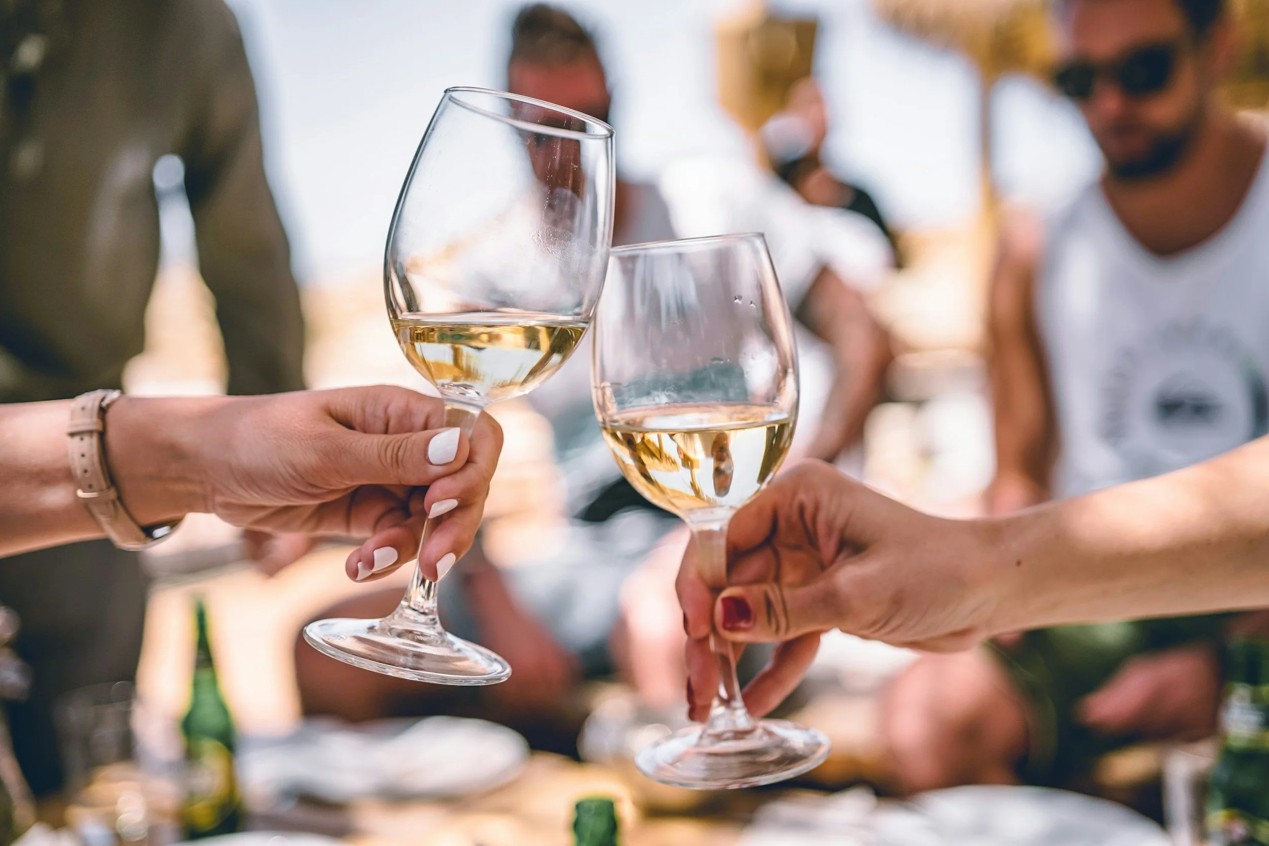Effortless Wine Delivery: Bringing Your Collection Home
